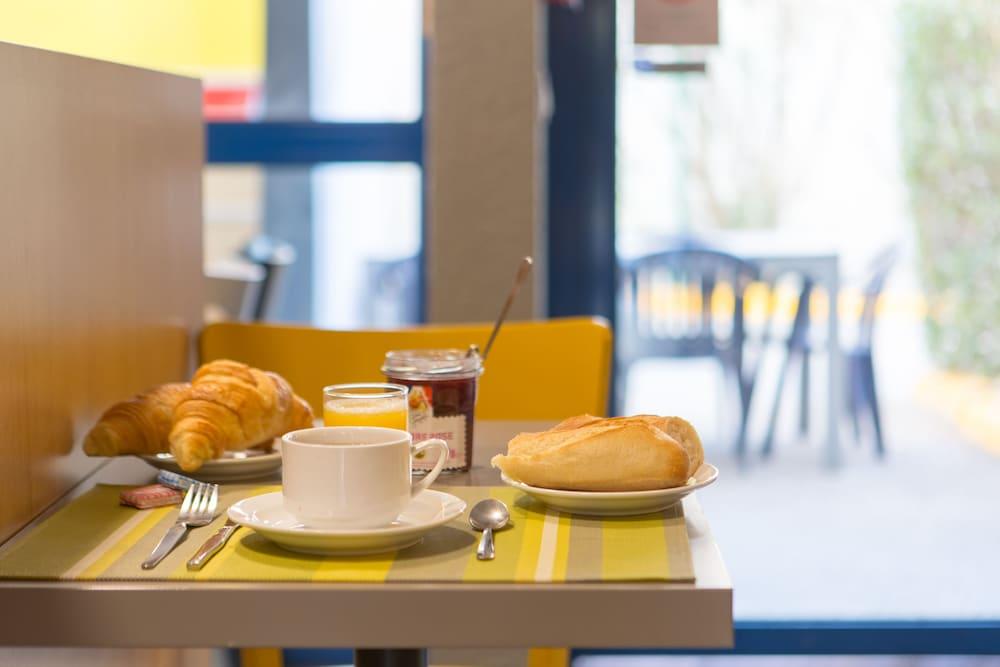 B&B Hotel Toulon La Seyne Sur Mer Екстер'єр фото
